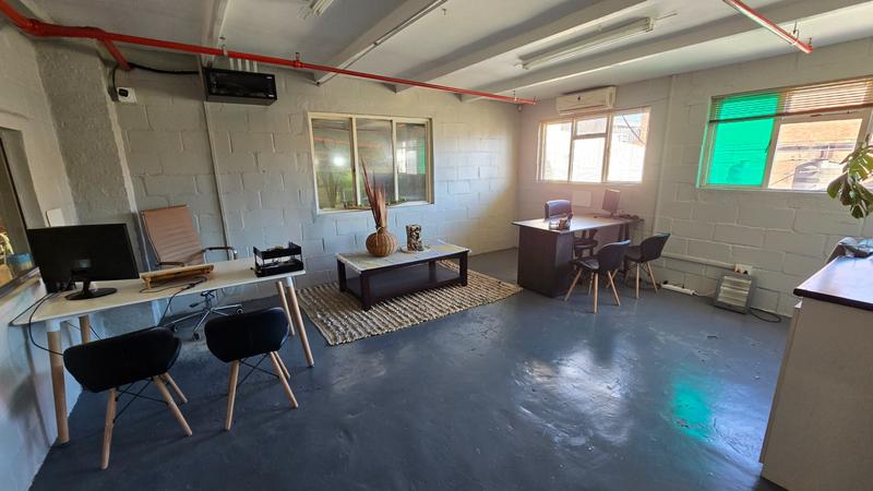 To Let commercial Property for Rent in Triangle Farm Western Cape